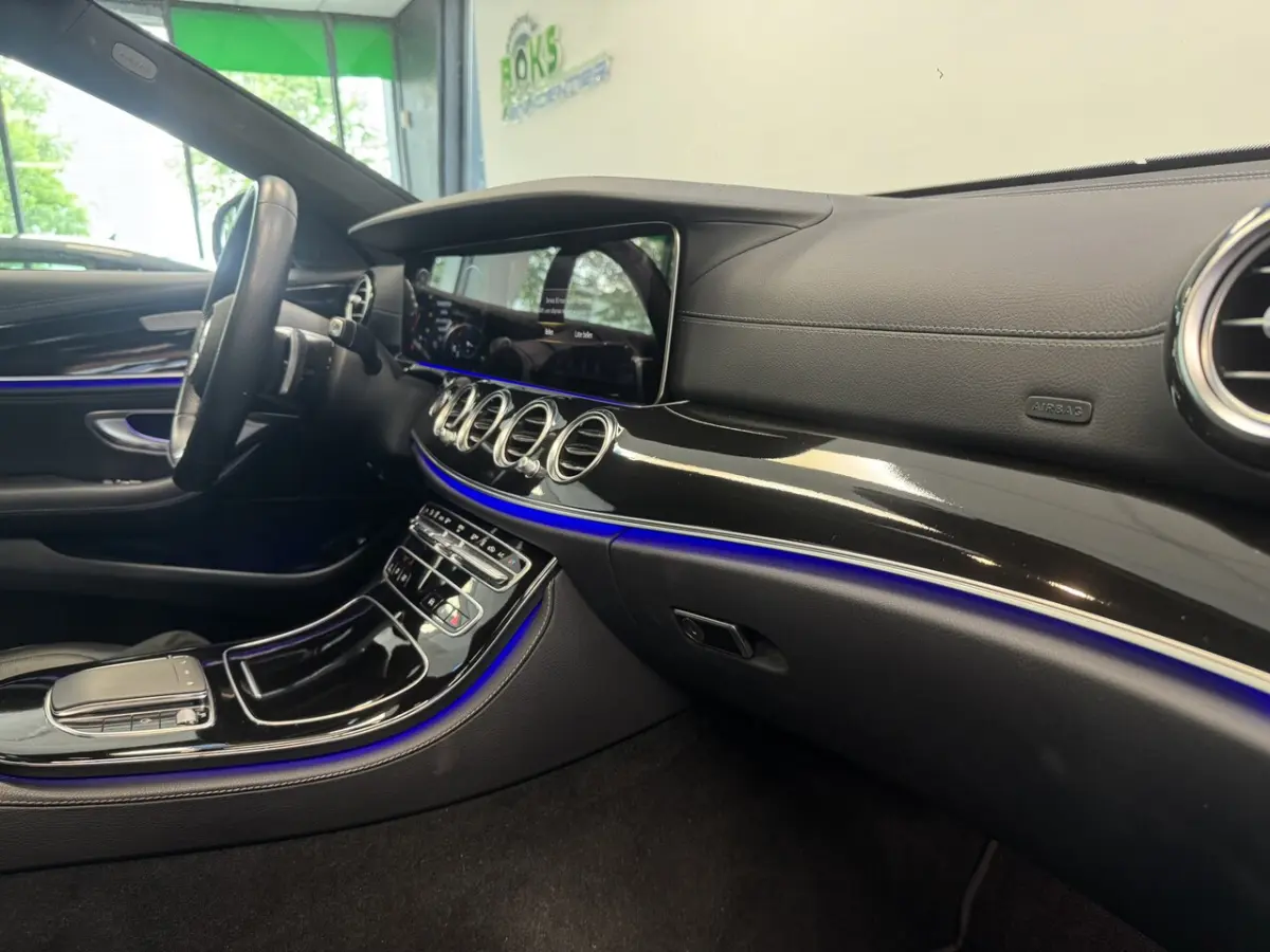 300 e AMG Line PDC ACC Schuifkanteldak 360 Camera 20 inch