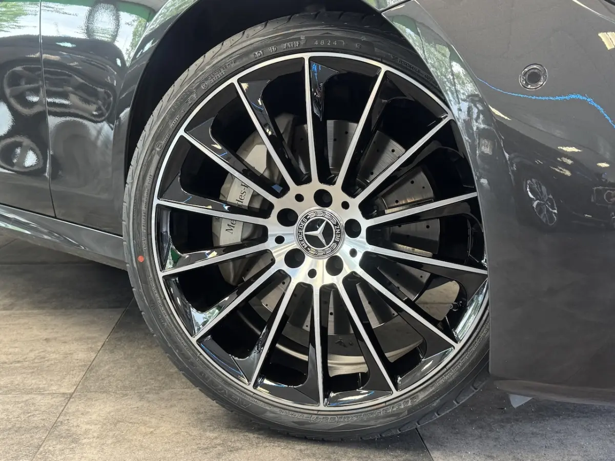 300 e AMG Line PDC ACC Schuifkanteldak 360 Camera 20 inch