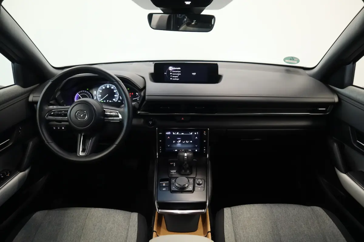 e-SkyActiv R-EV 170 Exclusive-line LED ACC PDC Camera 24 Maanden garantie* (Vraag naar de