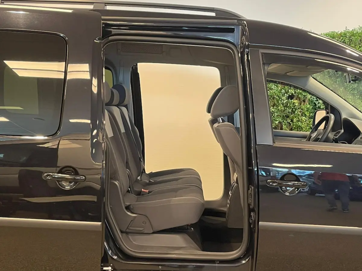 Rolstoelauto Automaat 5+1 DIESEL