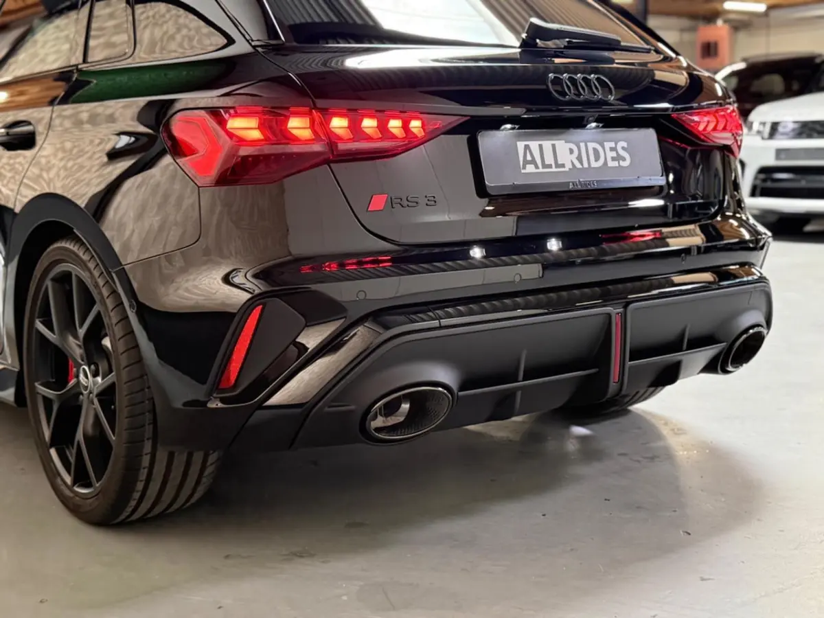 Sportback 2.5 TFSI RS 3 quattro | Pano | carbon | Kuipstoelen | ACC | Keyless | Sfeerverli