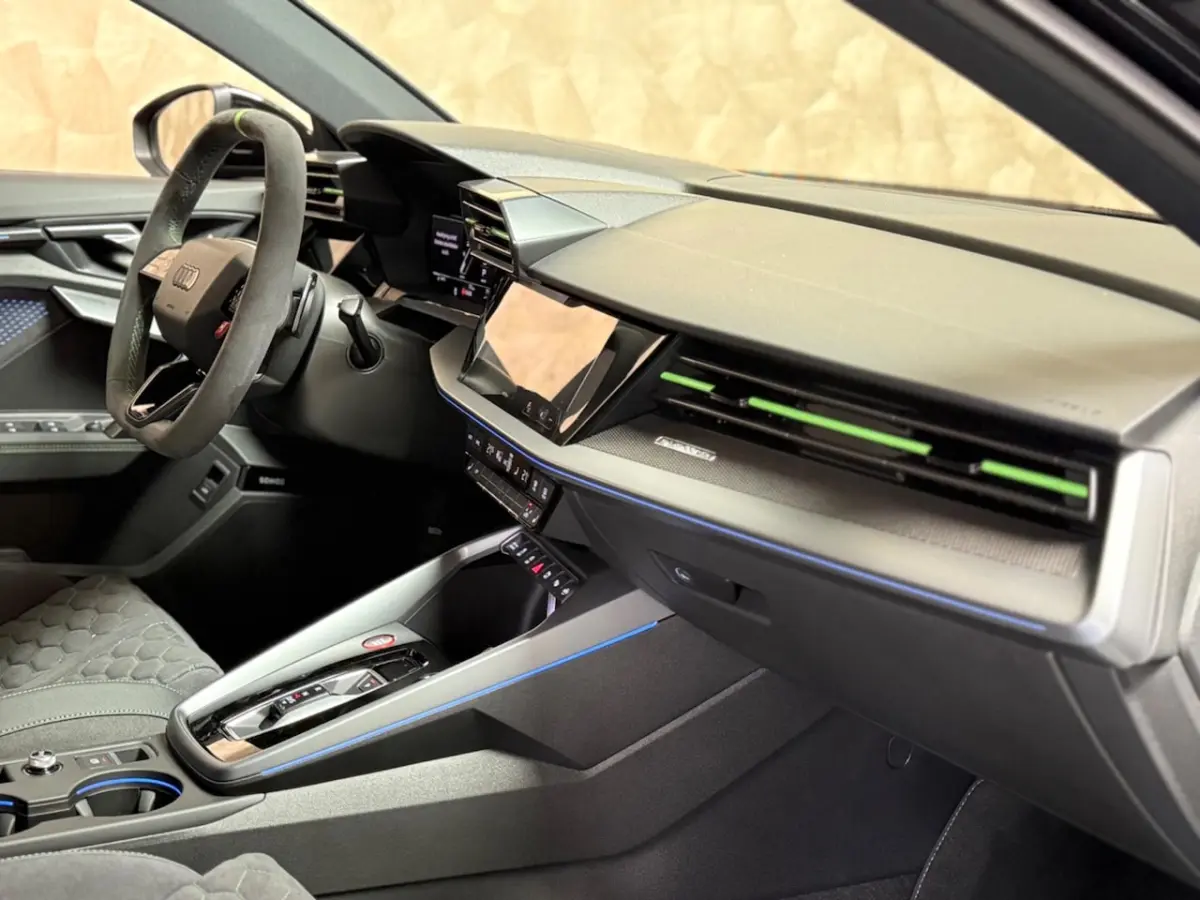 Sportback 2.5 TFSI RS 3 quattro | Pano | carbon | Kuipstoelen | ACC | Keyless | Sfeerverli