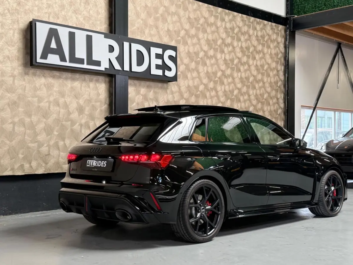 Sportback 2.5 TFSI RS 3 quattro | Pano | carbon | Kuipstoelen | ACC | Keyless | Sfeerverli