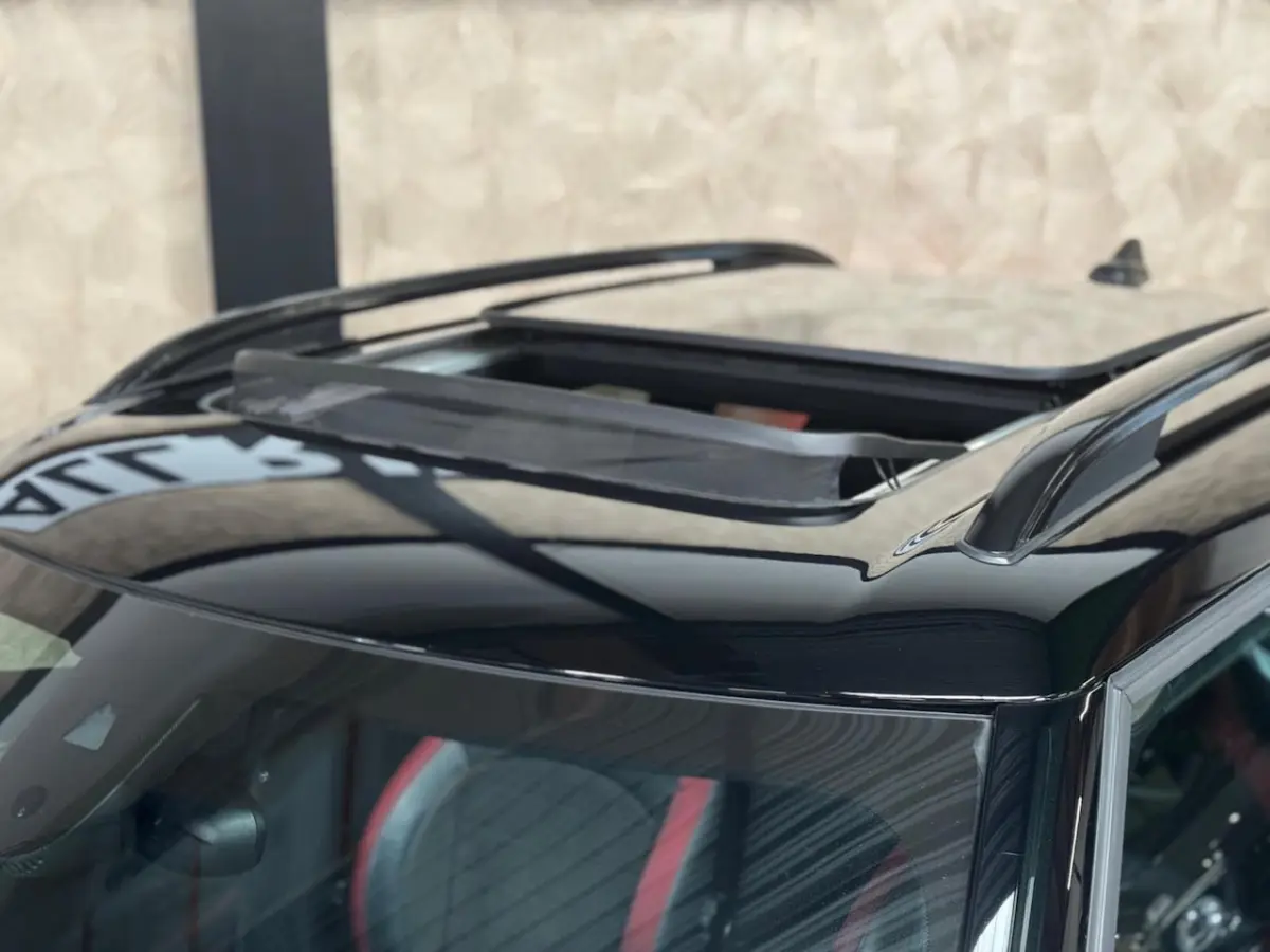 2.0 John Cooper Works ALL4 Chili | Pano | Harman/Kardon | Keyless | HUD | Camera | Sfeerve