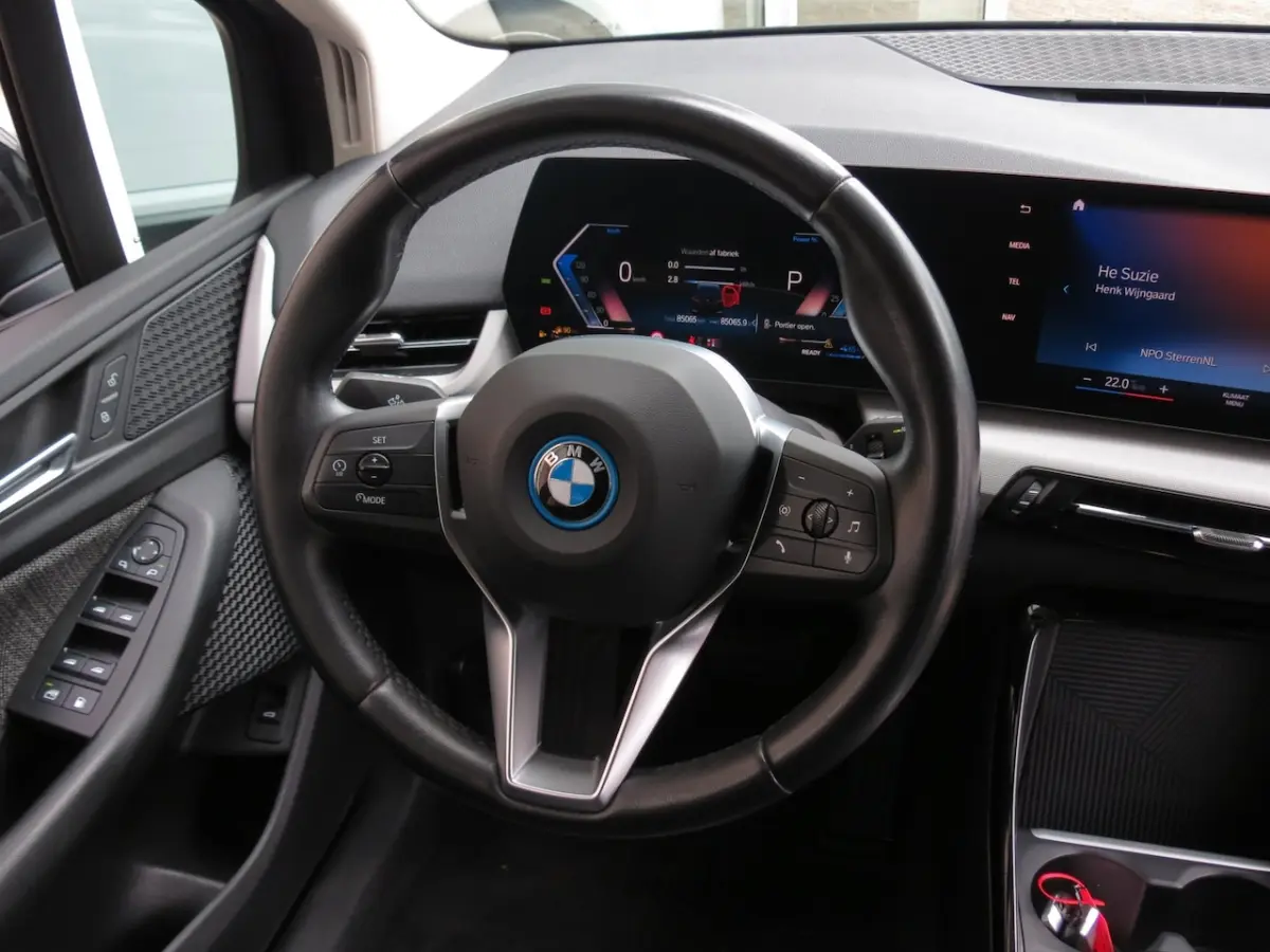 225e xDrive Camera|CarPlay|Cruise|Navi|Stoel verw.|Clima|DAB+