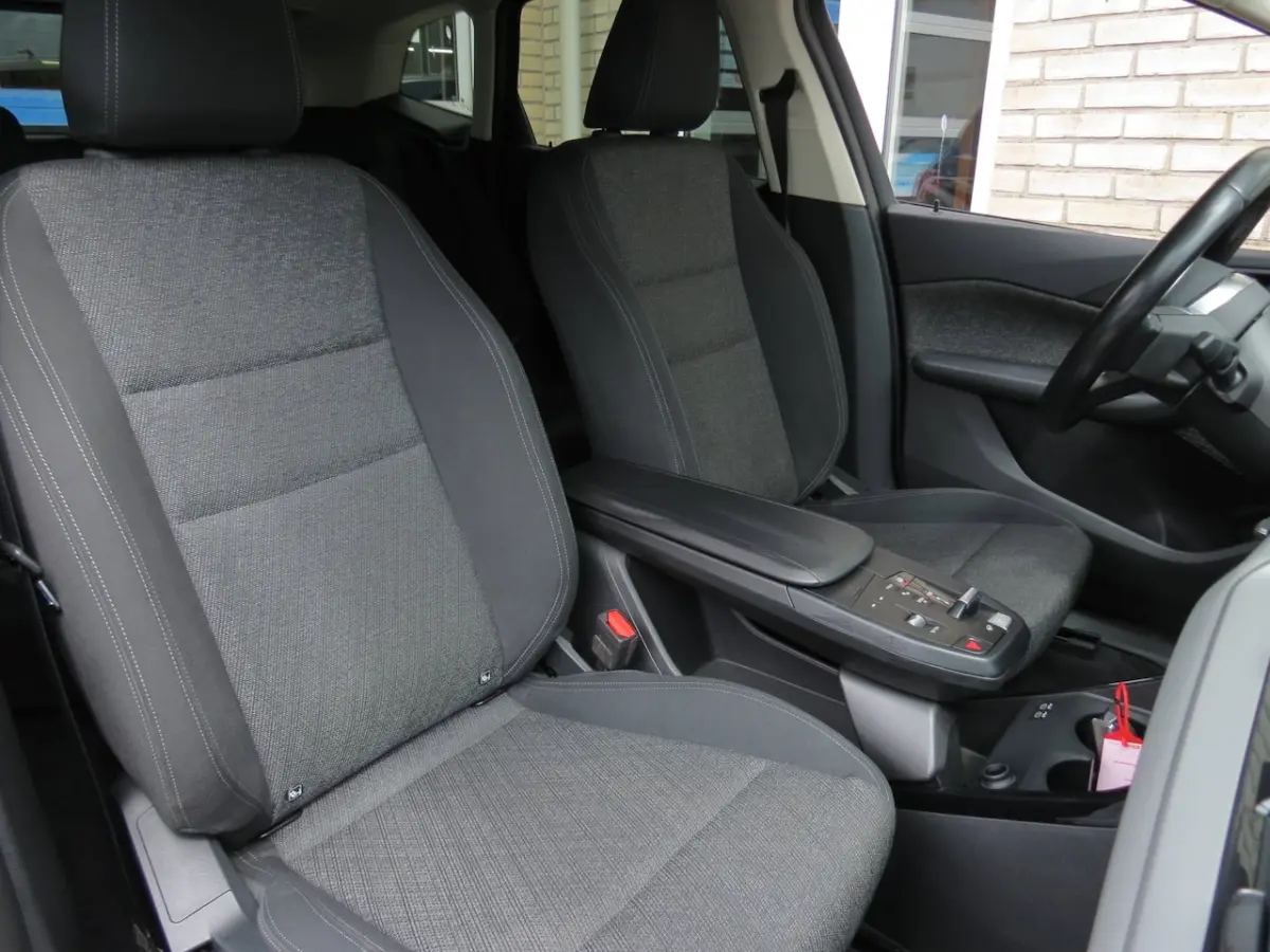 225e xDrive Camera|CarPlay|Cruise|Navi|Stoel verw.|Clima|DAB+