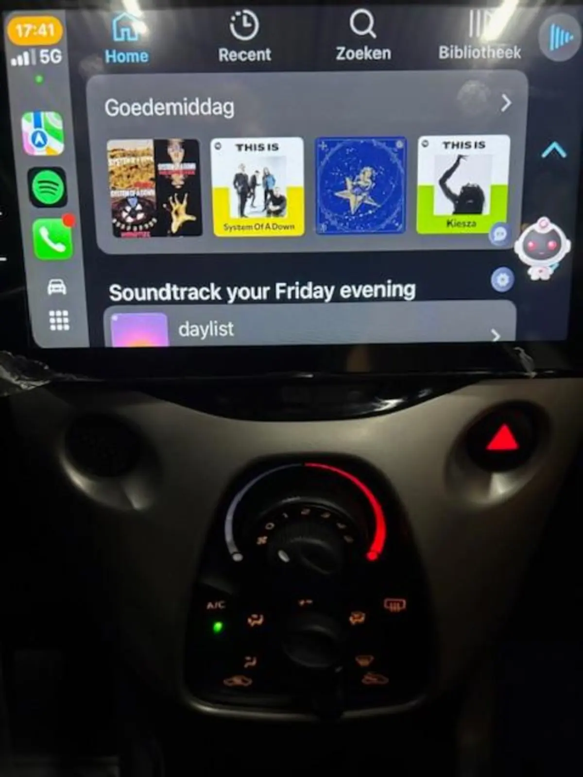 1.0 e-VTi 68pk 5D TOP Active Carplay