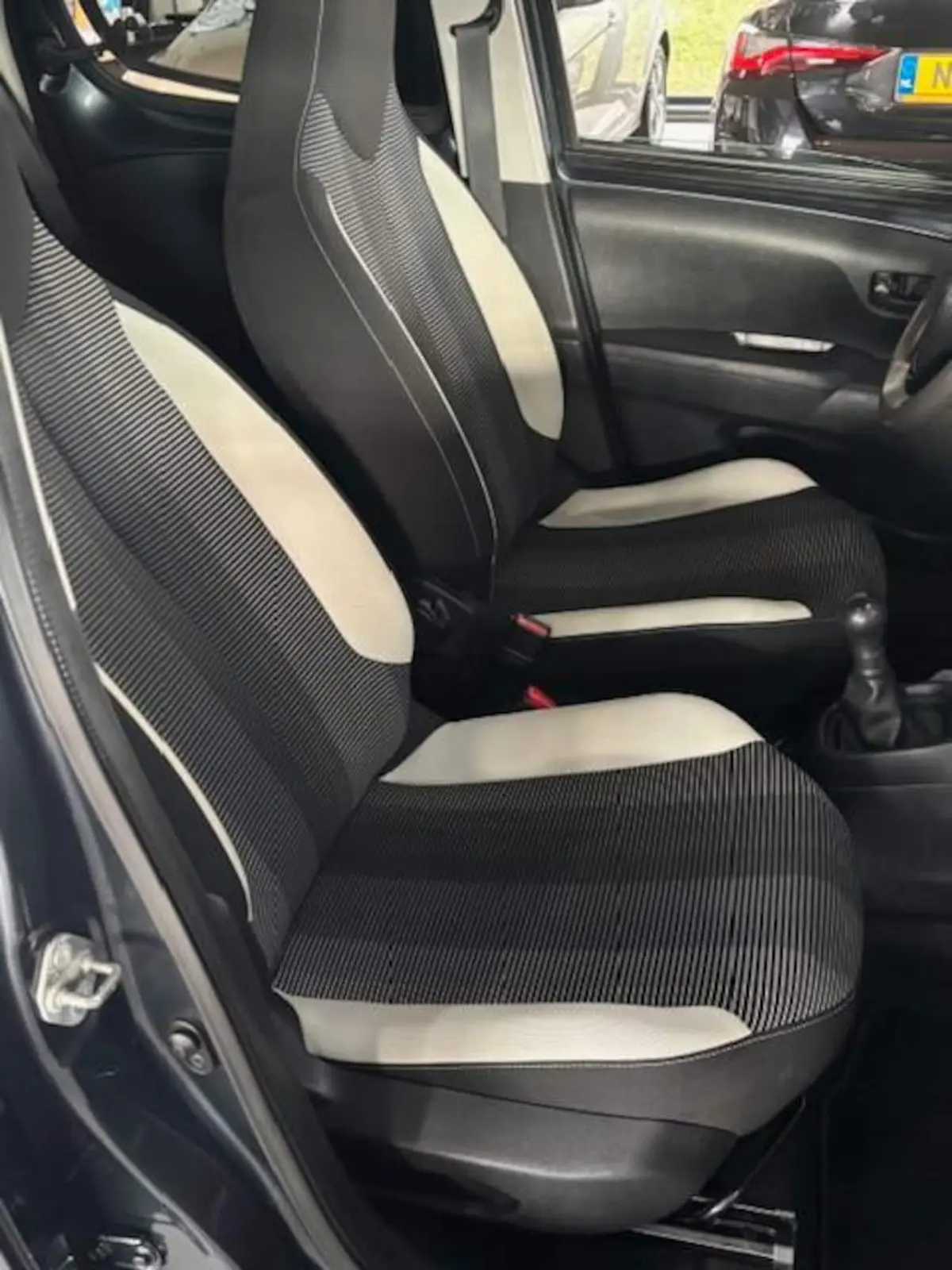 1.0 e-VTi 68pk 5D TOP Active Carplay
