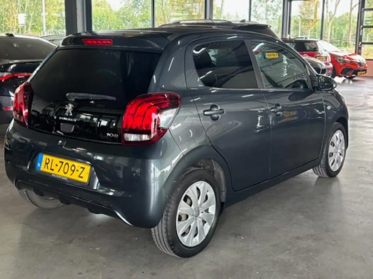 1.0 e-VTi 68pk 5D TOP Active Carplay
