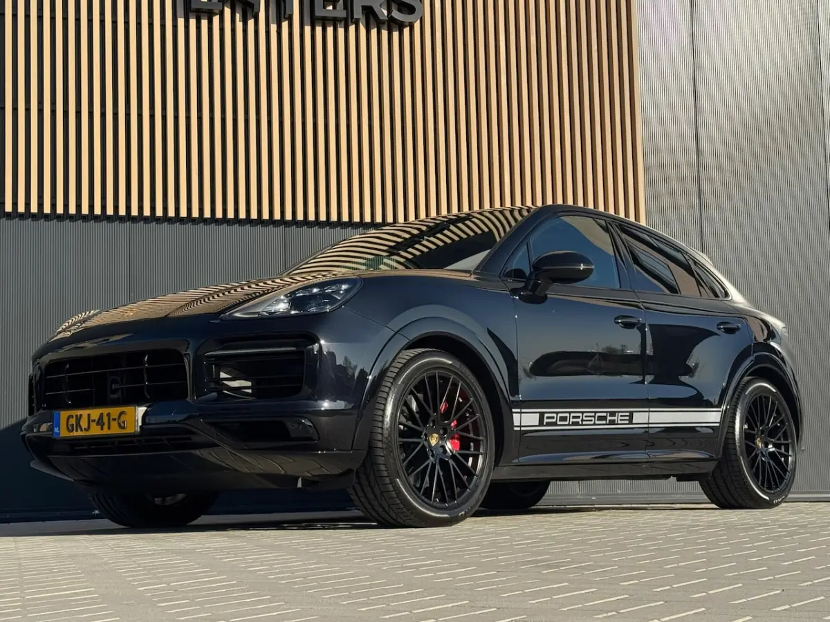 4.0 GTS V8 |Pano|Alcantara|Chrono|HUD|