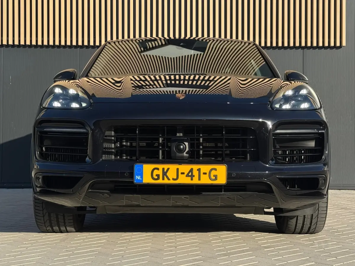 4.0 GTS V8 |Pano|Alcantara|Chrono|HUD|