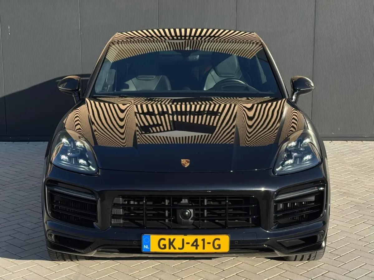 4.0 GTS V8 |Pano|Alcantara|Chrono|HUD|