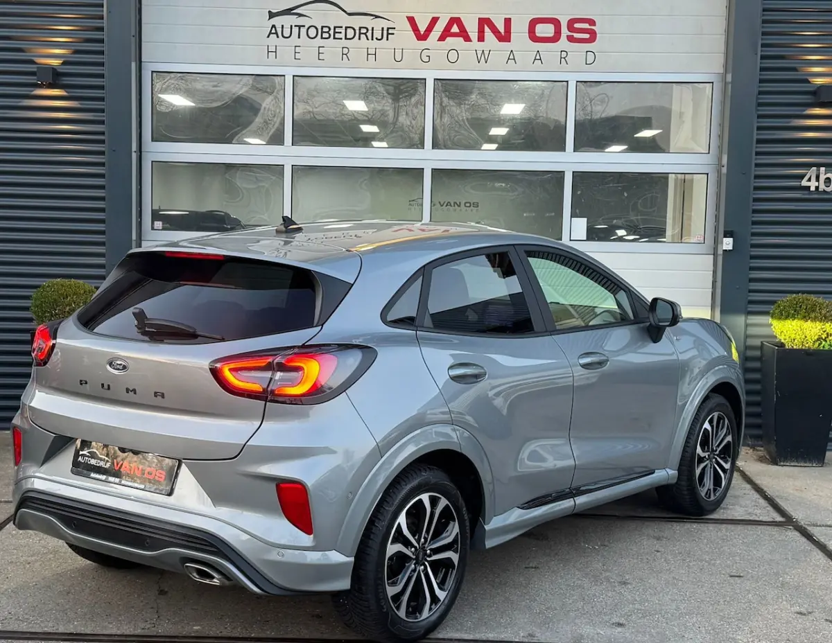 1.0 EcoBoost Hybrid ST-Line l 155PK l ACC l Camera l Navigatie l Vol opties