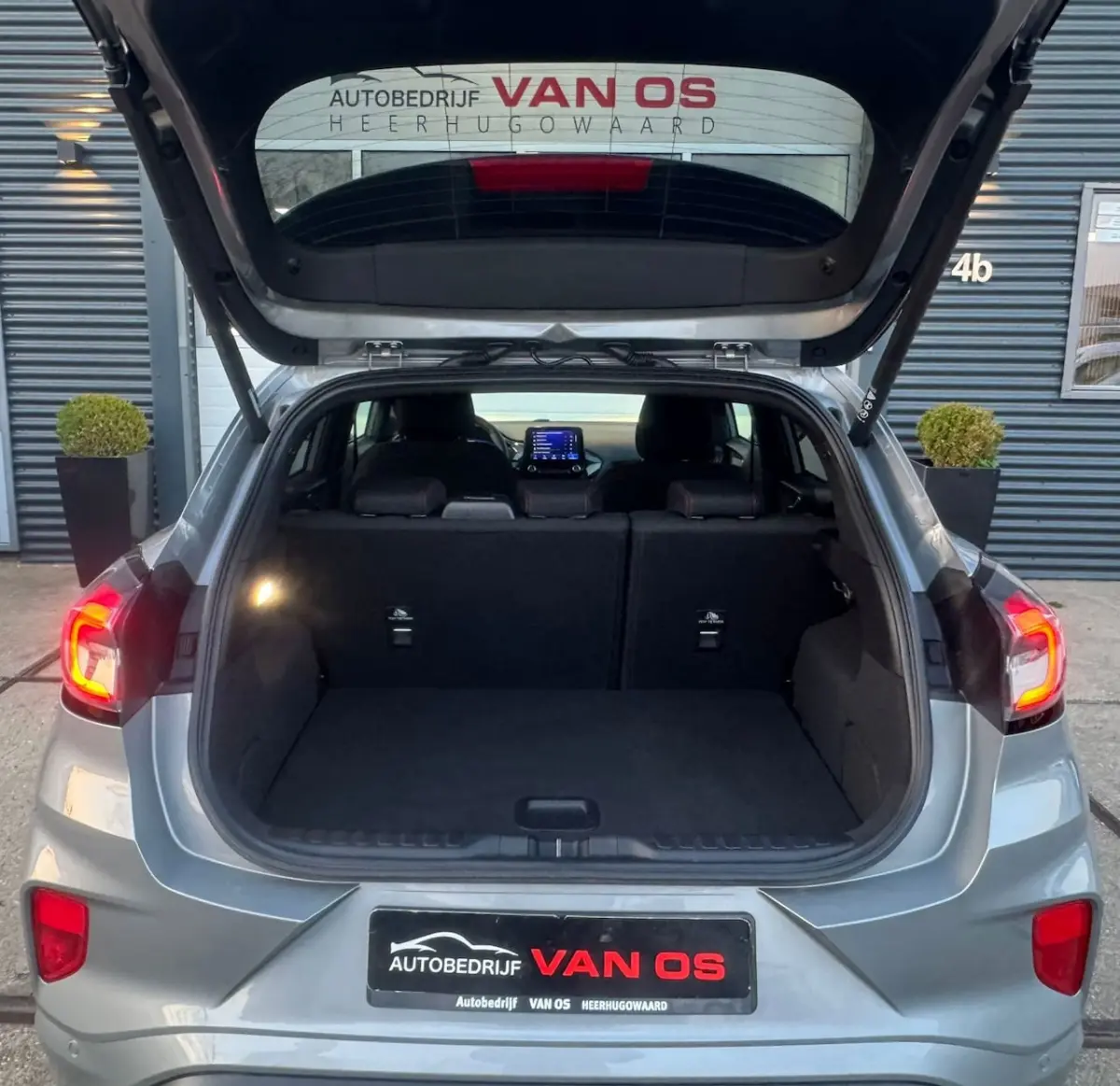 1.0 EcoBoost Hybrid ST-Line l 155PK l ACC l Camera l Navigatie l Vol opties