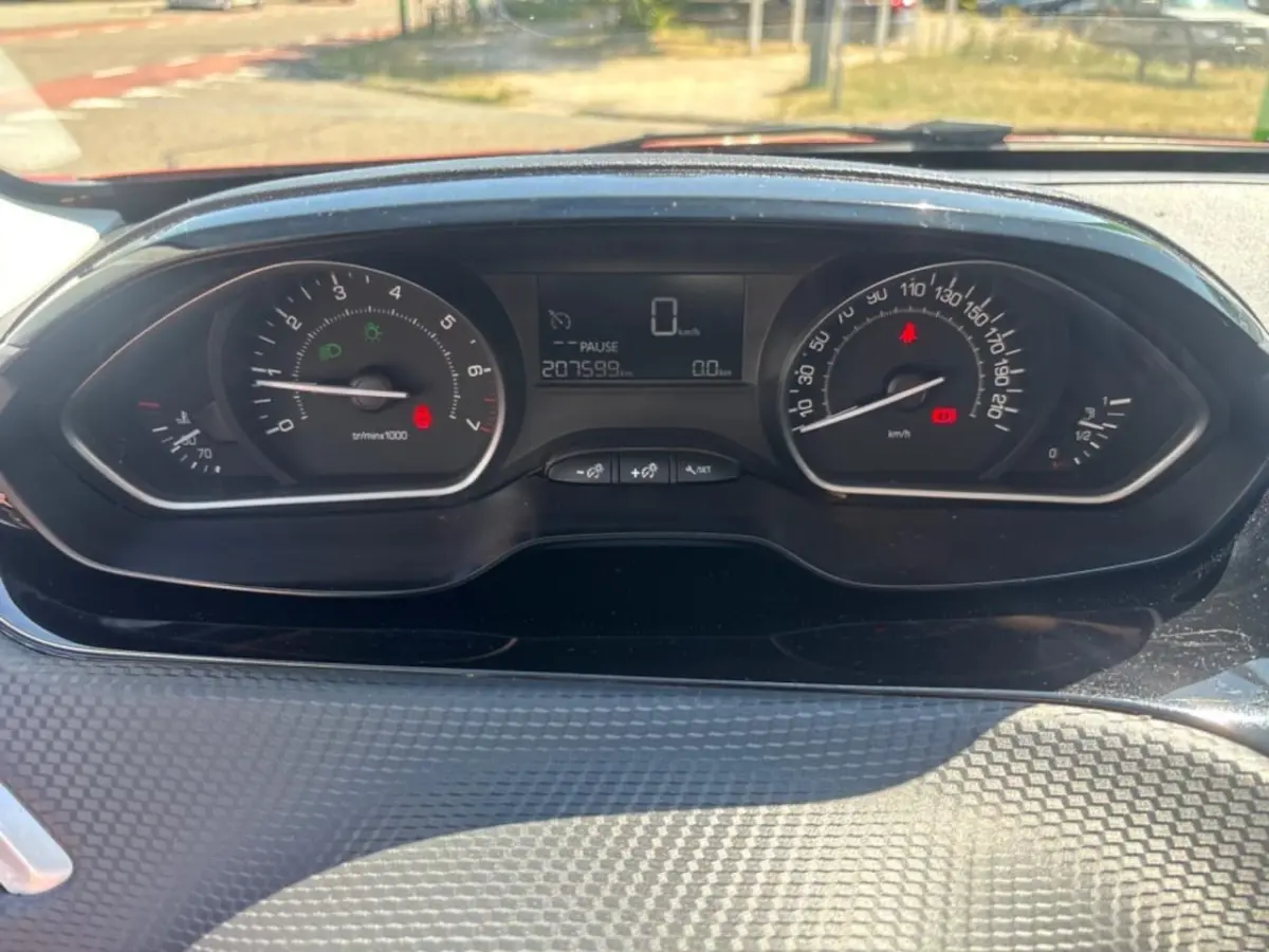 1.2 PureT. Blue Lion | airco | navi | pano |