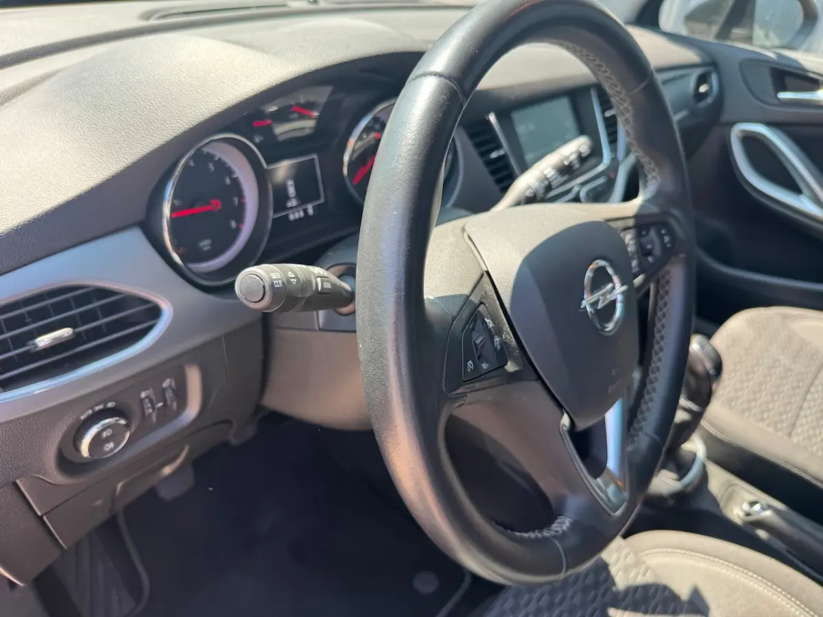 1.2 Edition ECC / CRUISE / NAVI / LMV / PARKEERSENSOREN / EDITION + PAKKET