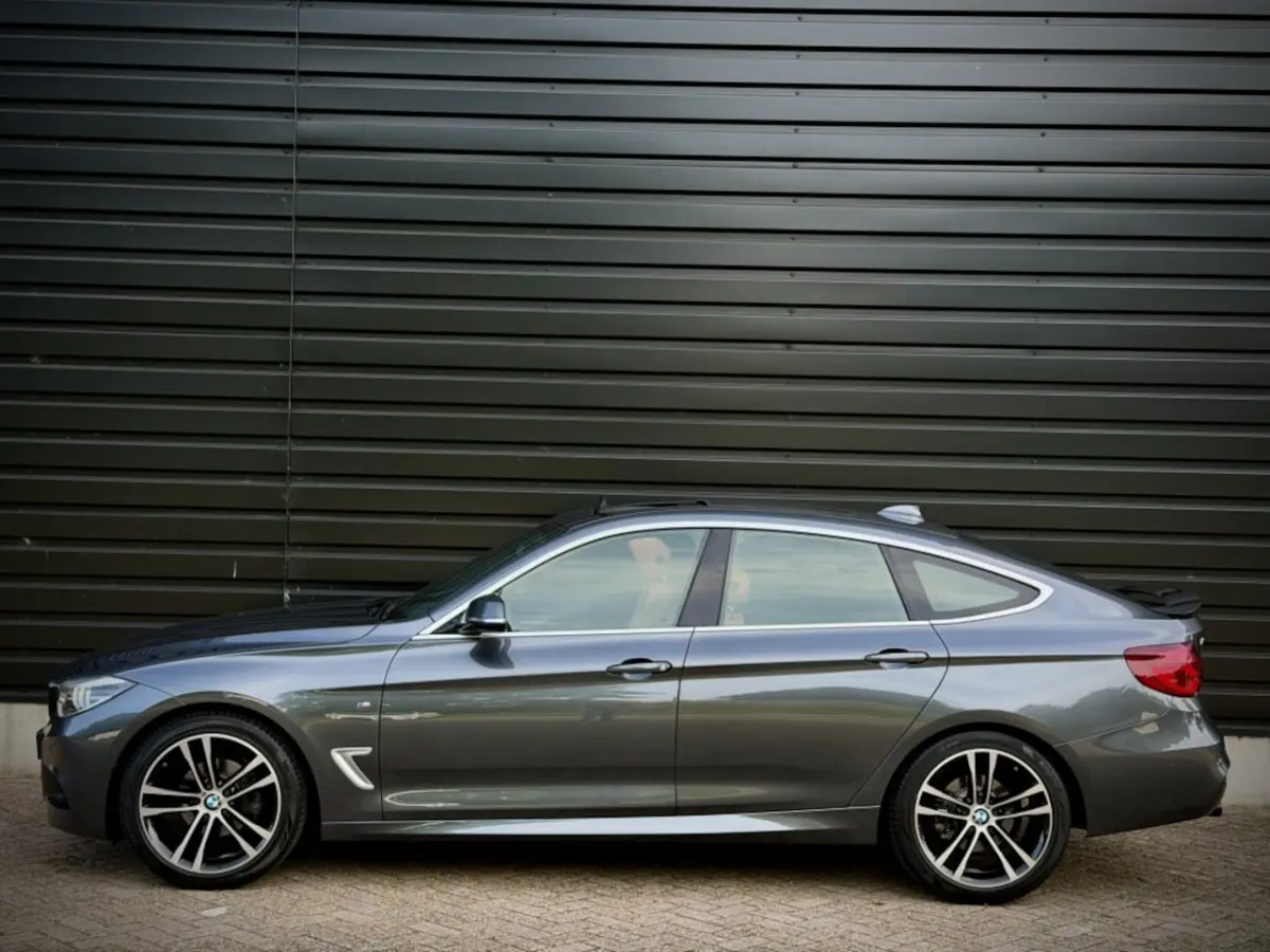 320i PANO|VIRTUAL|CAMERA|HiFi NAP
