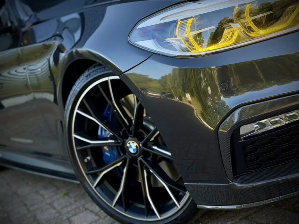 540i xDrive M-PERFORMANCE DAK|HUD|360|4WLSTURING|HiFi