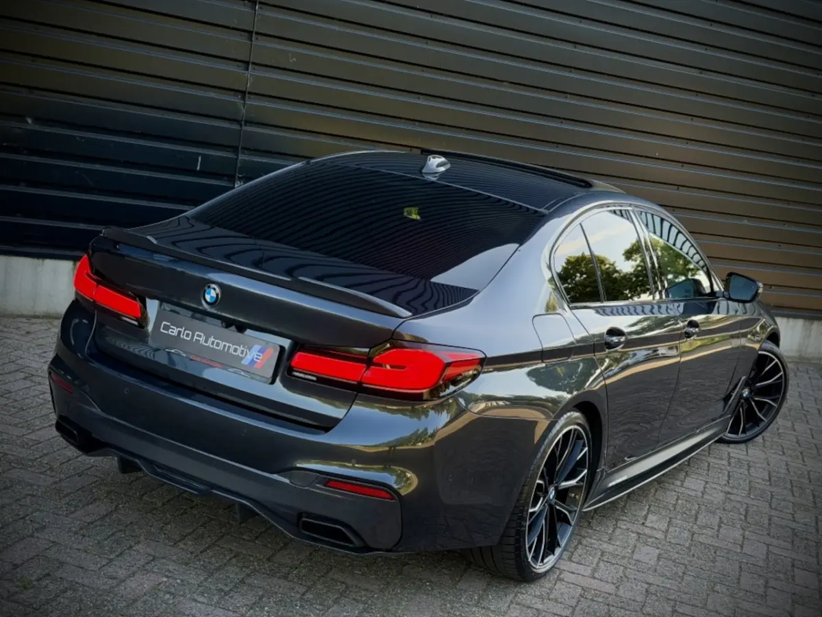 540i xDrive M-PERFORMANCE DAK|HUD|360|4WLSTURING|HiFi