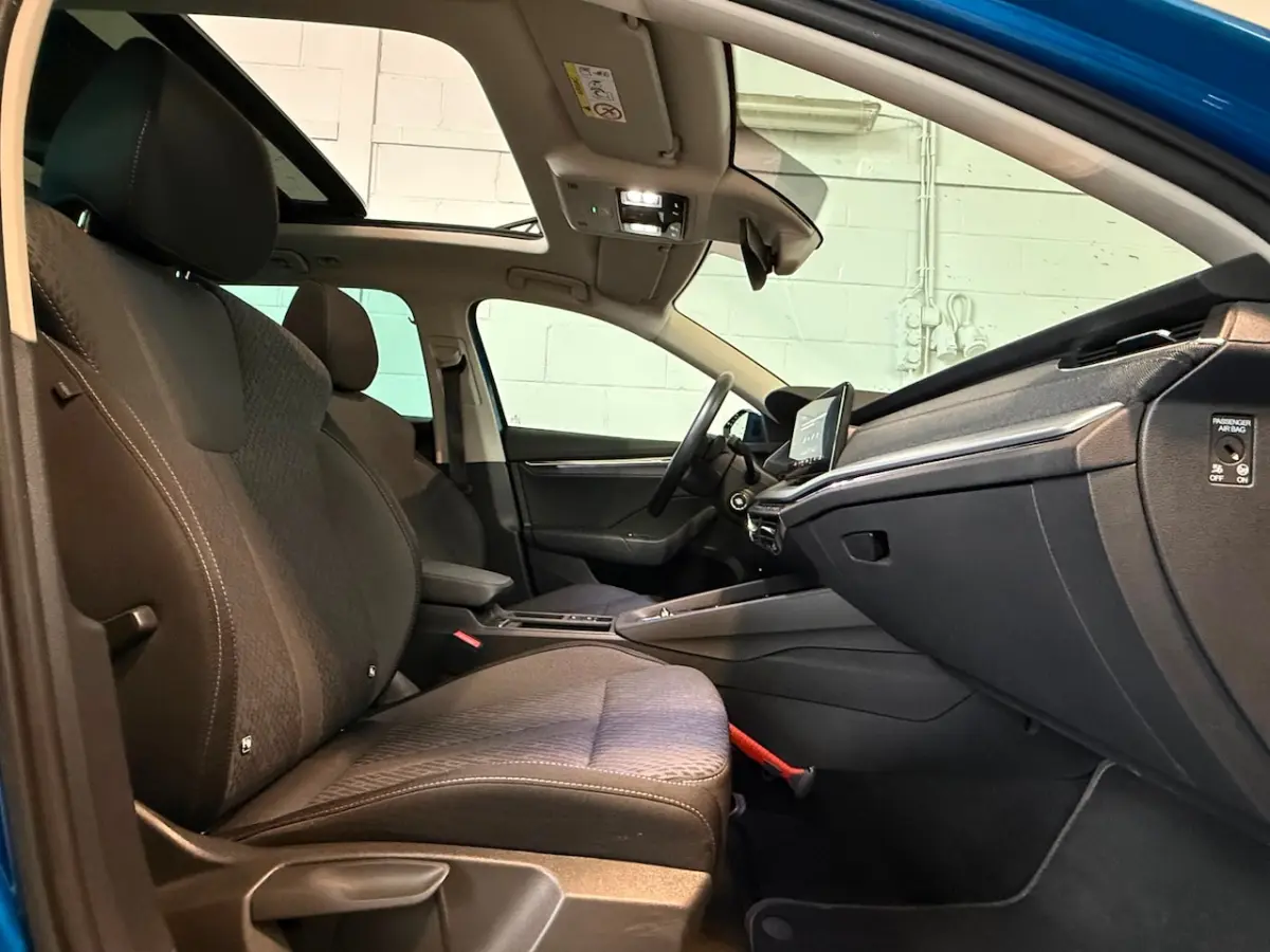 1.0 e-TSI Business Edition Plus / SCHUIFDAK / NAVIGATIE / CLIMATE / CRUISE / NL-AUTO / ZÃÃ