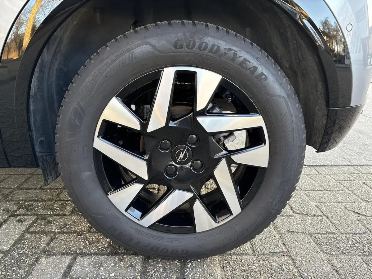 1.2 Turbo 145 pk Hybrid GS | Techno pakket
