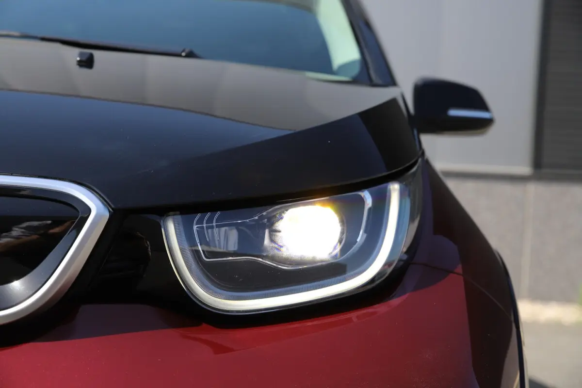S 184pk*Unique Forever*120Ah 42 kWh/H-Kardon/Sunroof/Adaptive/W-pomp/3-fase/20"