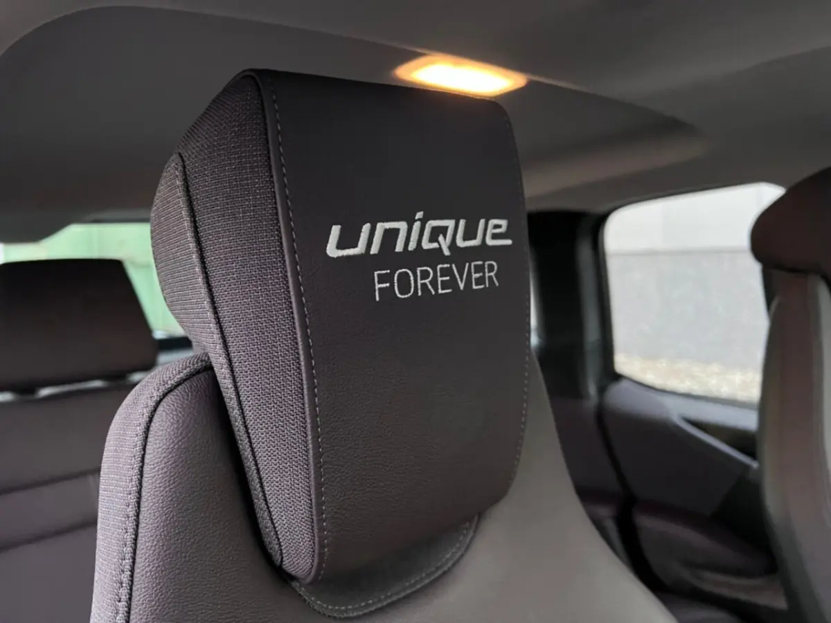 S 184pk*Unique Forever*120Ah 42 kWh/H-Kardon/Sunroof/Adaptive/W-pomp/3-fase/20"