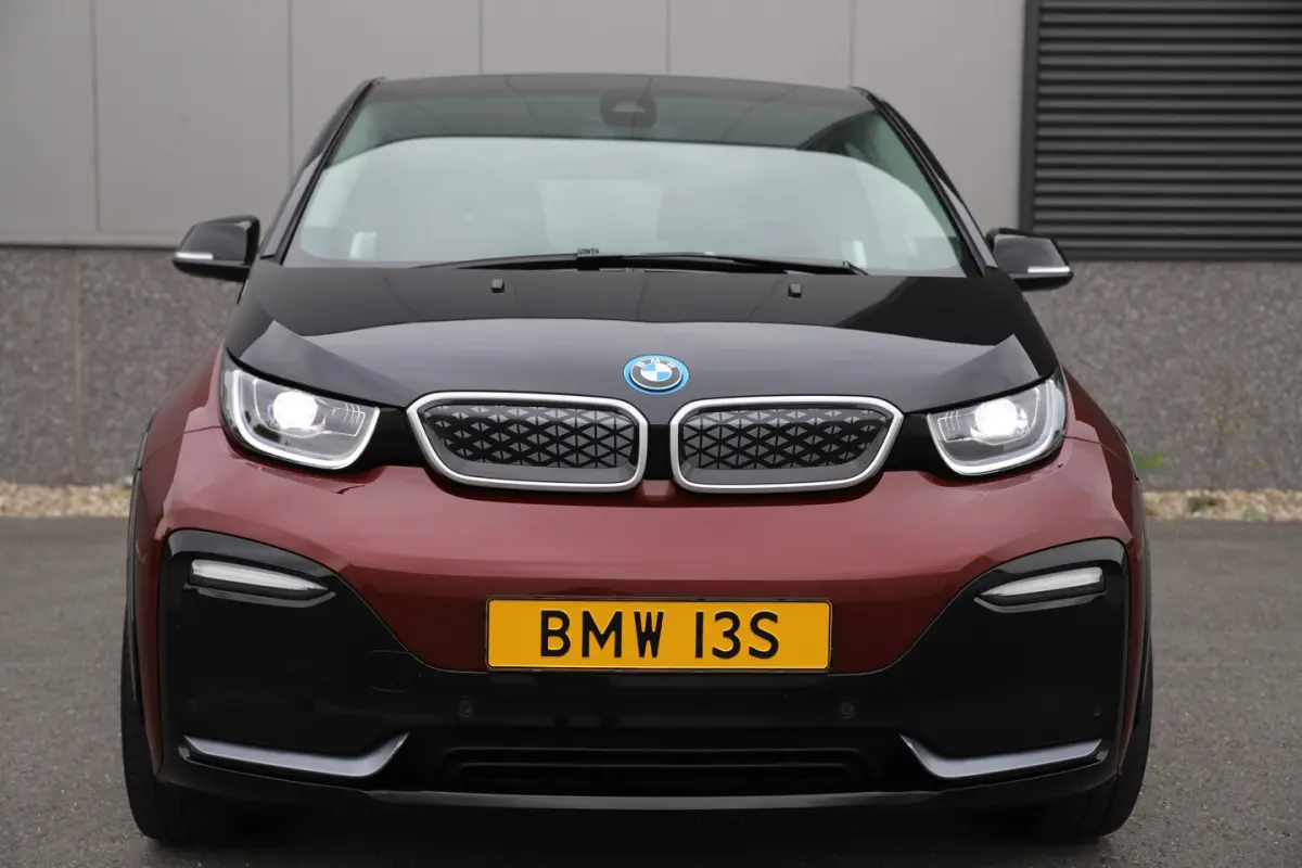 S 184pk*Unique Forever*120Ah 42 kWh/H-Kardon/Sunroof/Adaptive/W-pomp/3-fase/20"