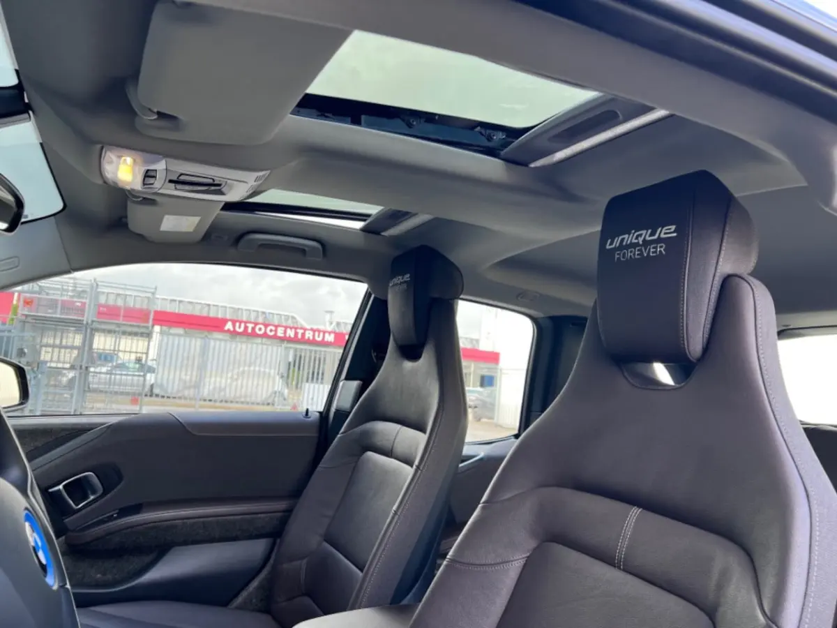 S 184pk*Unique Forever*120Ah 42 kWh/H-Kardon/Sunroof/Adaptive/W-pomp/3-fase/20"