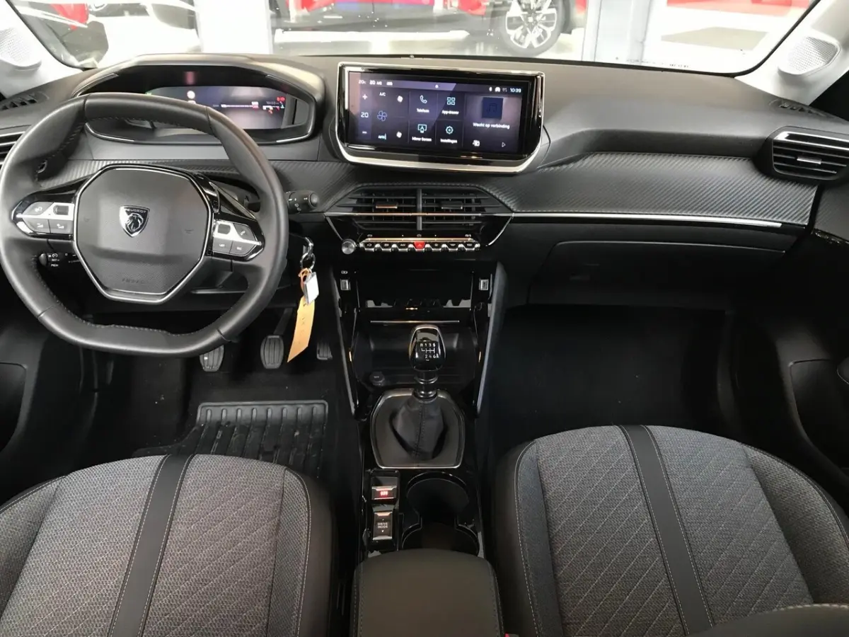 Allure PureTech 100pk | Parkeersensoren voor en achter | Draadloos Apple Carplay/Android A