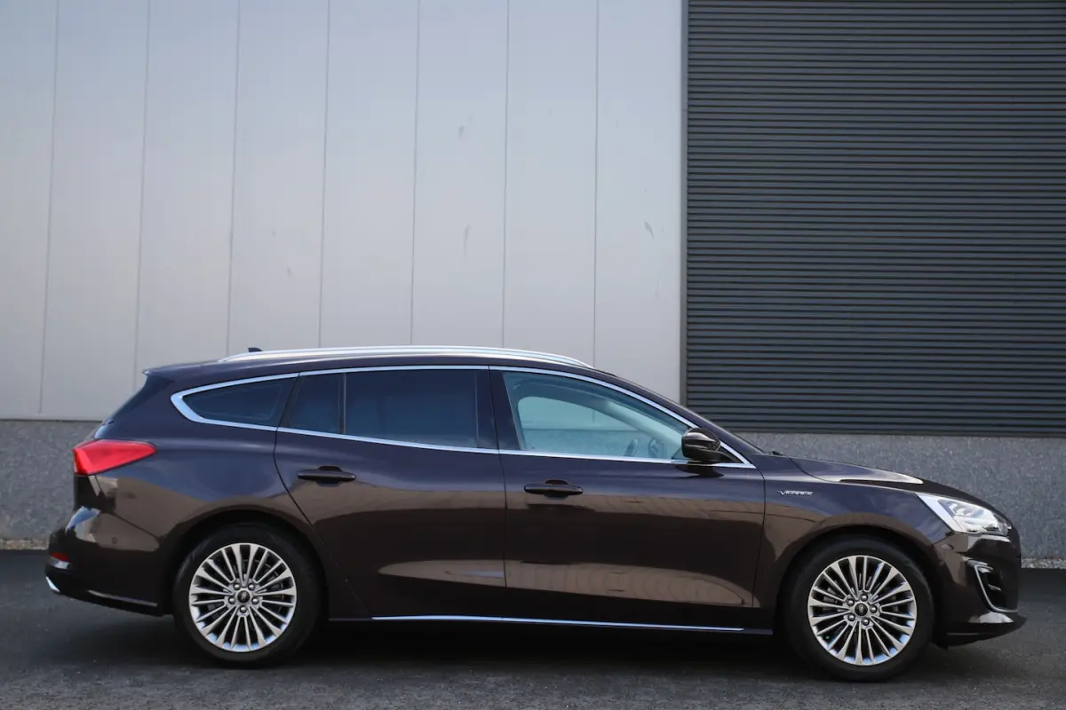 125pk EcoBoost/Vignale/B&O/Adaptive/Matrix/Schuifdak/HUD/Trekh