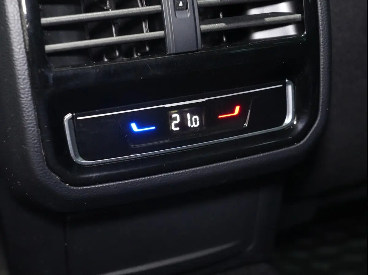 GTE 1.4 TSI eHybrid 218pk PHEV Business / Panoramadak / iQ Light / Massage / Travel Assist