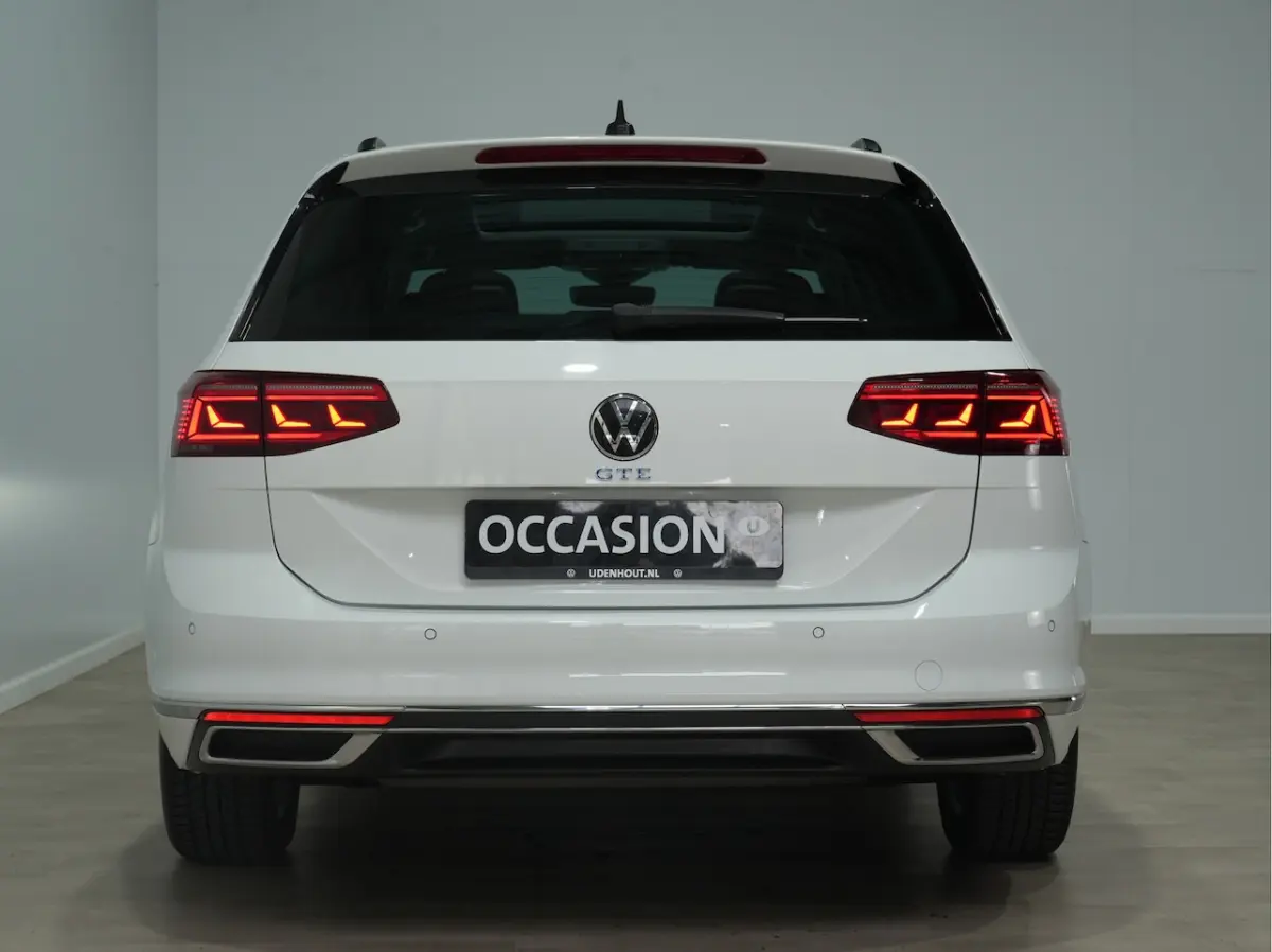GTE 1.4 TSI eHybrid 218pk PHEV Business / Panoramadak / iQ Light / Massage / Travel Assist