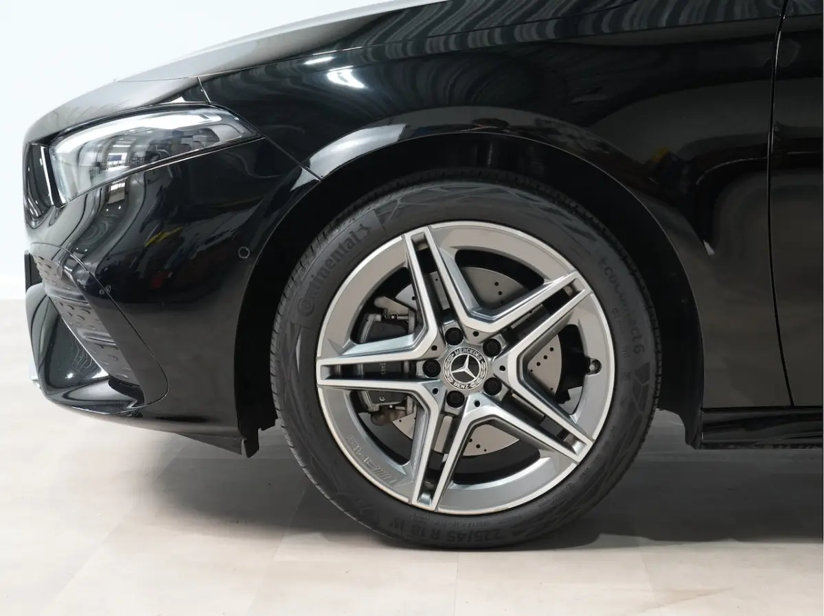 250e PHEV Star Ed. AMG Line | Widescreen | LED | MBUX | Carplay | 18" 260