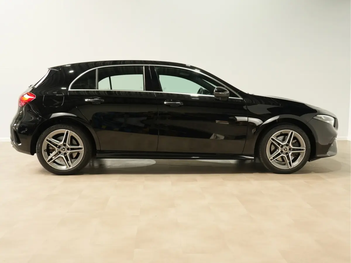 250e PHEV Star Ed. AMG Line | Widescreen | LED | MBUX | Carplay | 18" 260