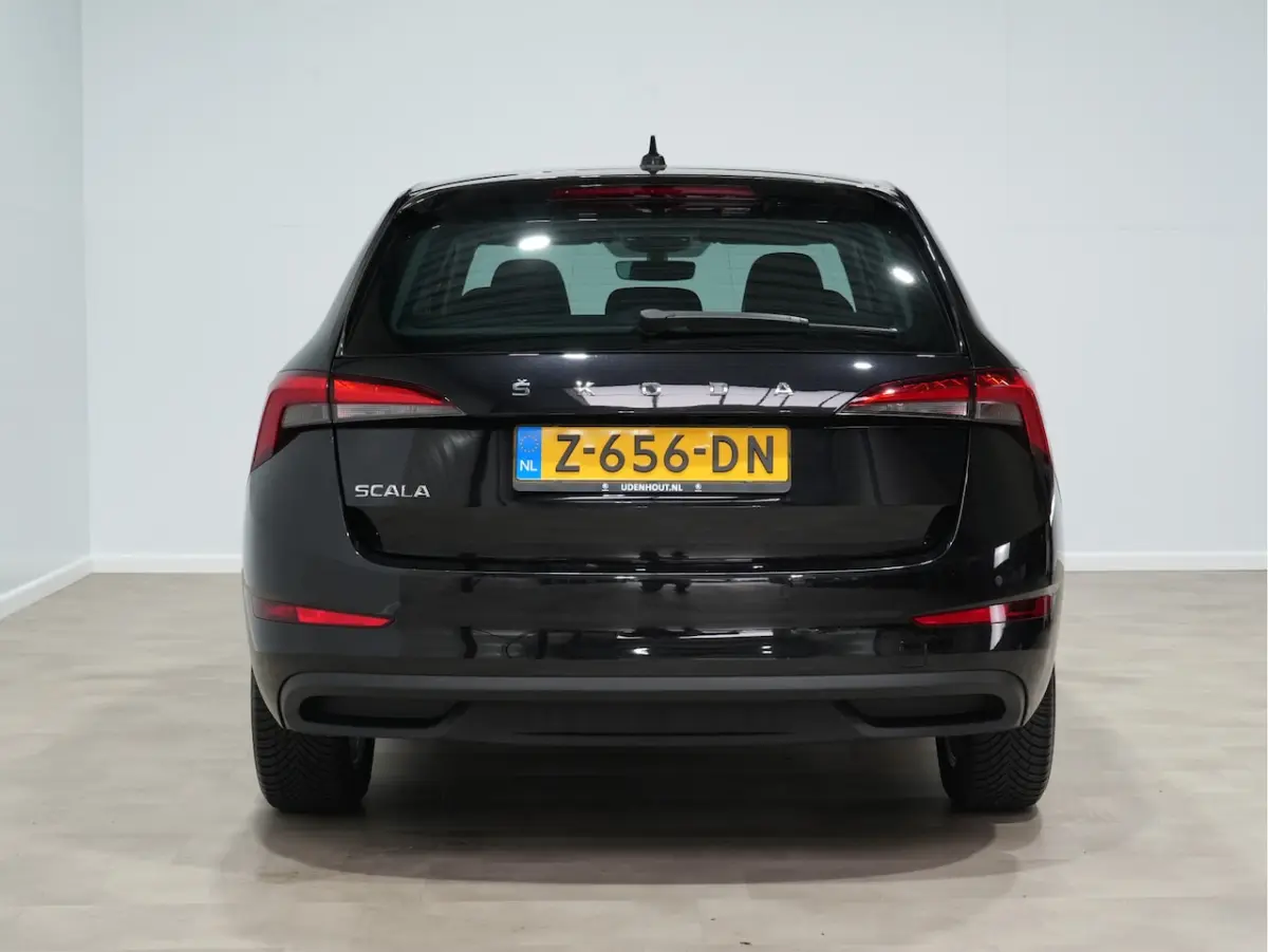 1.0 TSI 110pk DSG Ambition | Carplay/Android | Lane/Frontass. | Cruise | PDC 282