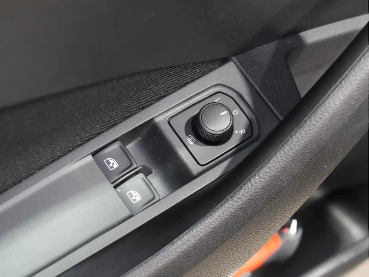 1.0 TSI 110pk DSG Ambition | Carplay/Android | Lane/Frontass. | Cruise | PDC 282