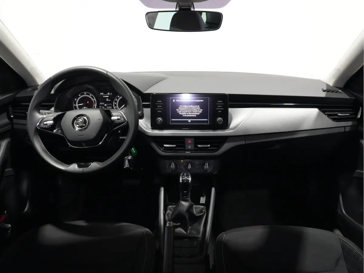 1.0 TSI 110pk DSG Ambition | Carplay/Android | Lane/Frontass. | Cruise | PDC 282