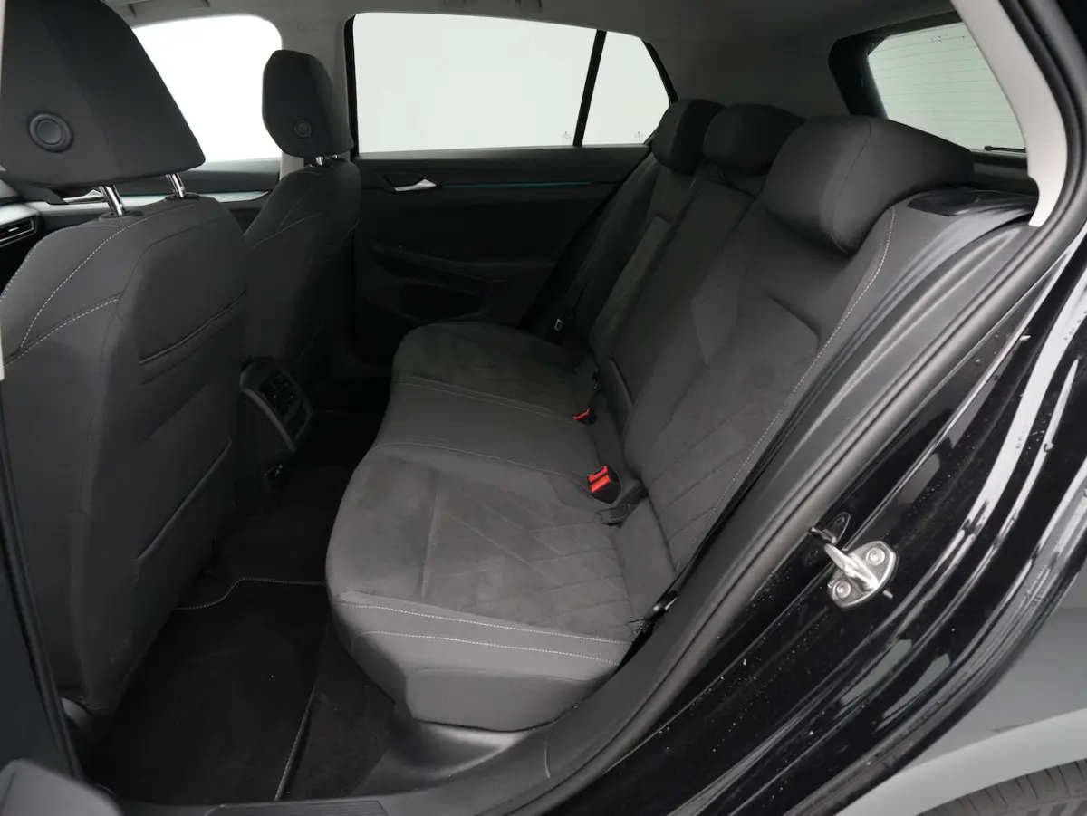 1.0 TSI Life Business Navigatie Acc Stuurverwarming Led 228