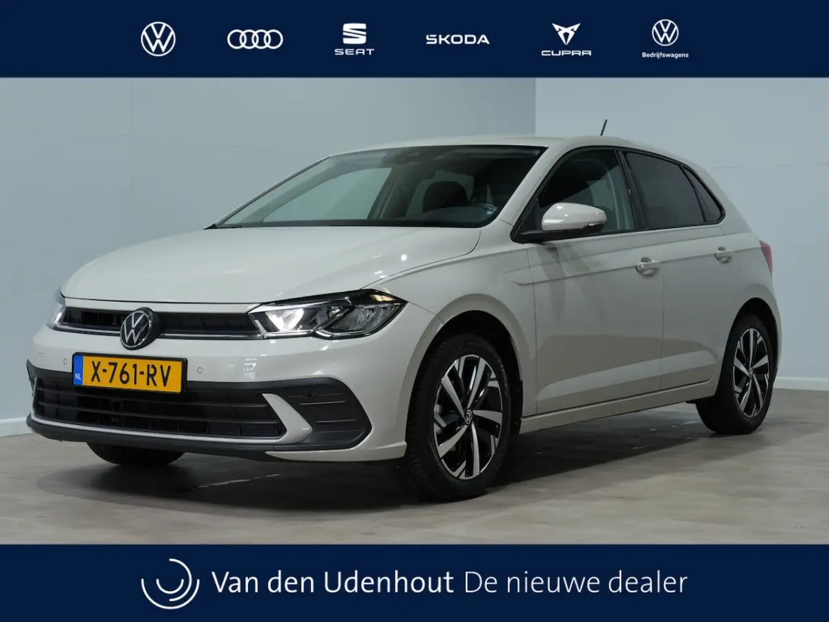1.0 TSI Life Business | Ascot Grey | Full-LED | Camera | Android/Carplay 180