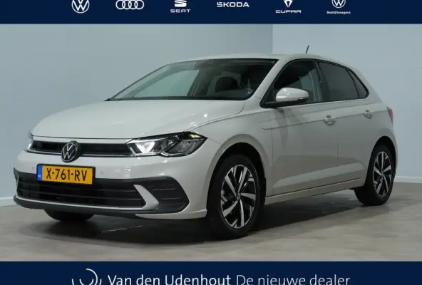 1.0 TSI Life Business | Ascot Grey | Full-LED | Camera | Android/Carplay 180