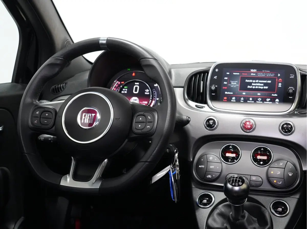 Sport 1.0 69pk Hybrid Panoramadak | Carplay/Android | Navi | PDC | 16" 124