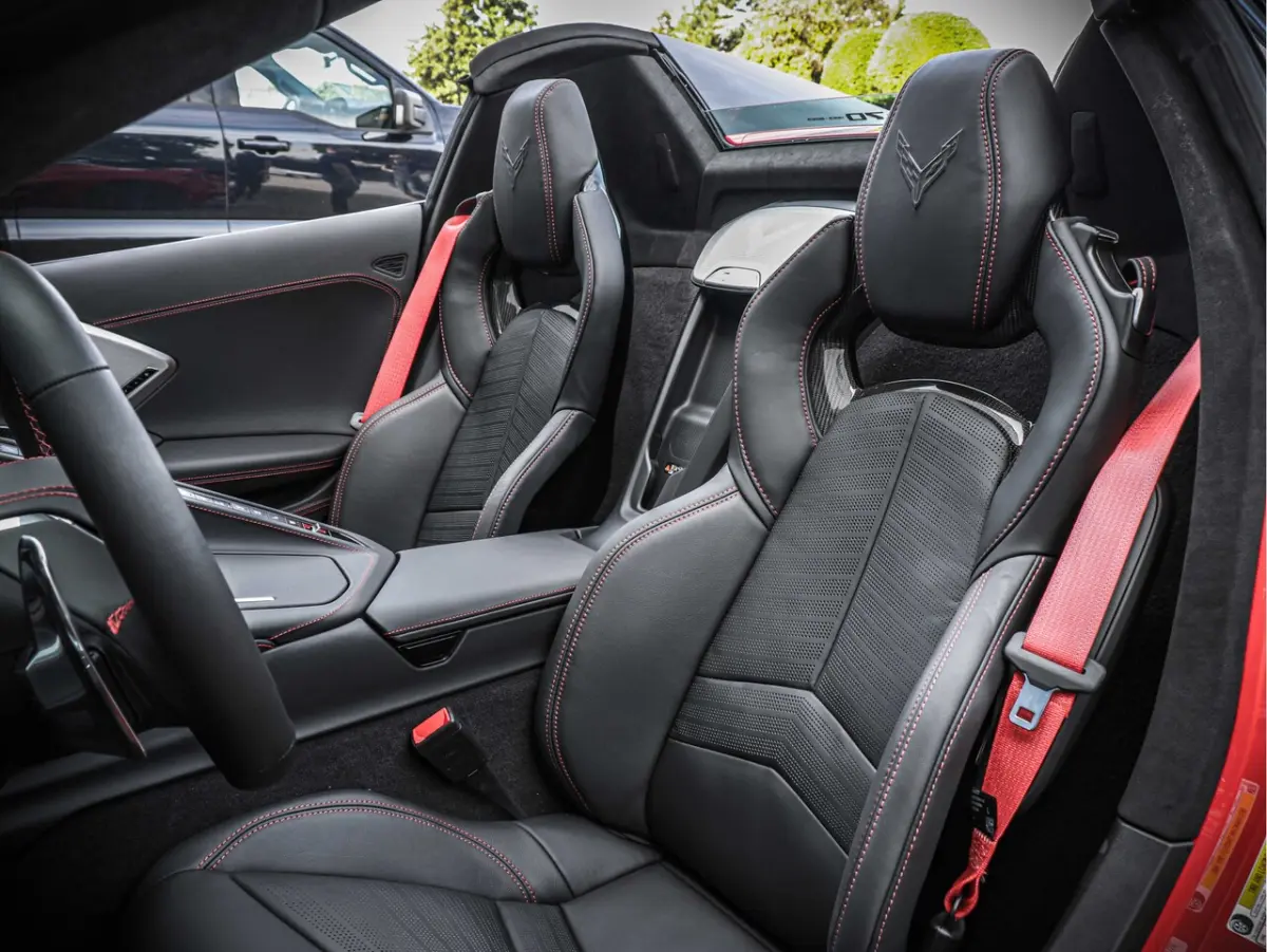 C8 Stingray Cabriolet | 3LT | Z51 Package | Front Lift
