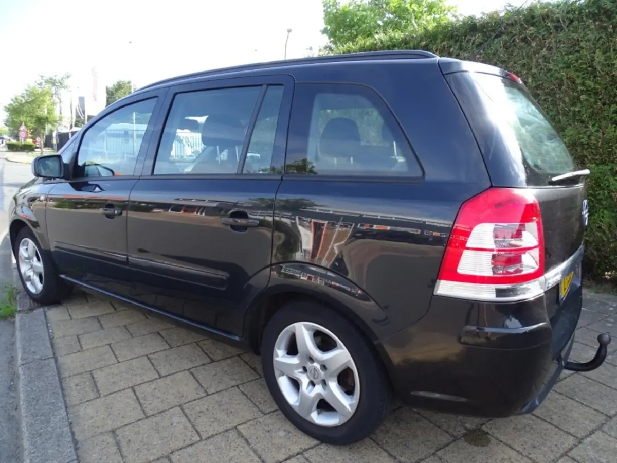 1.6 EDITION 7 Pers-Pdc-Airco-Trekhaak-Cruise