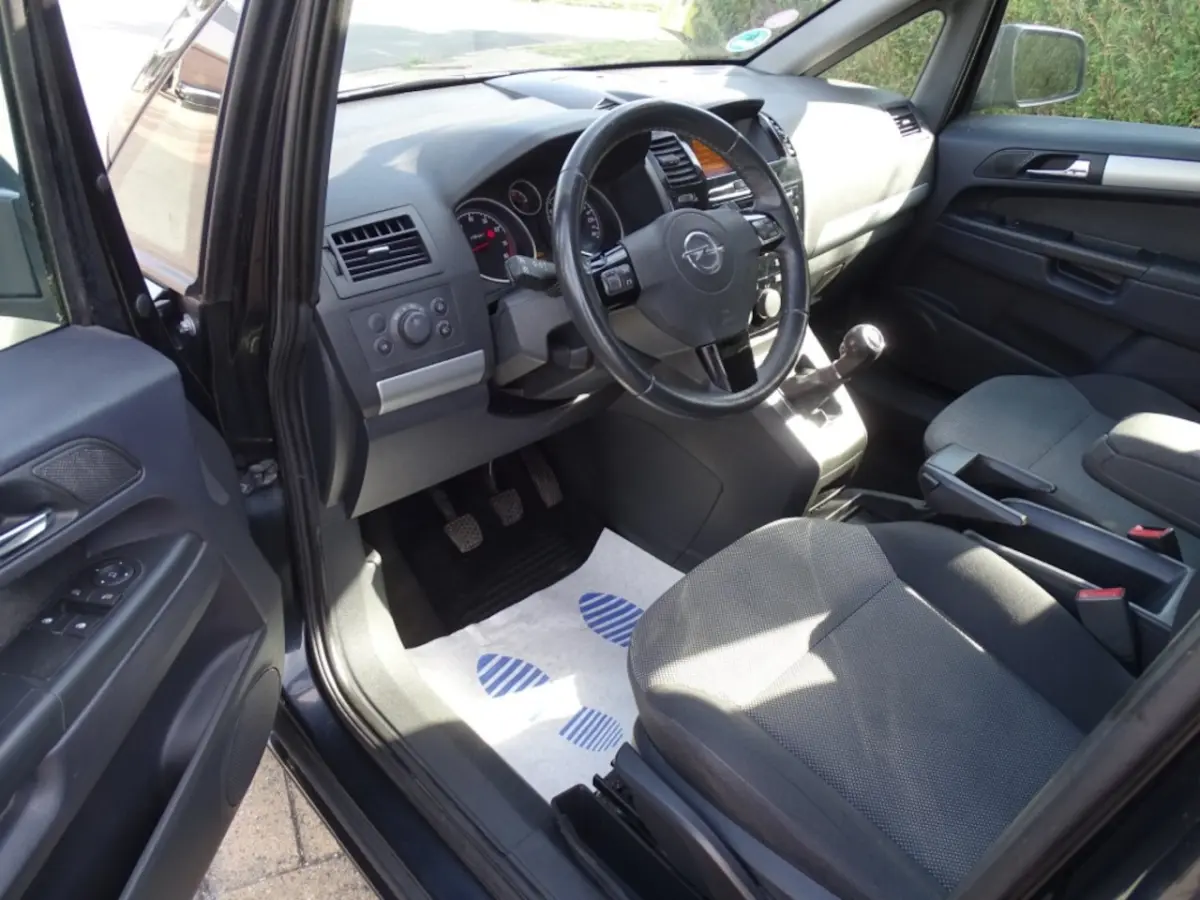 1.6 EDITION 7 Pers-Pdc-Airco-Trekhaak-Cruise