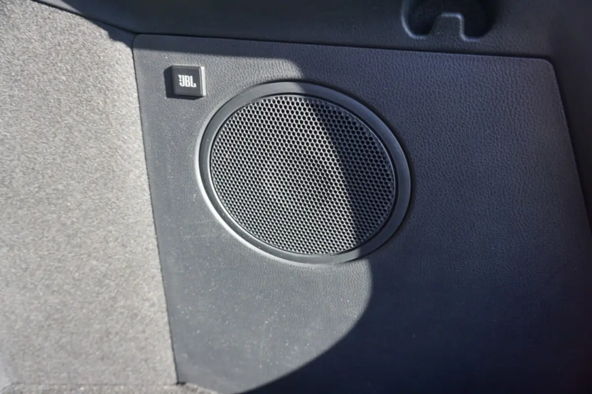 1.8 Hybrid 122pk CVT Black Edition Leer Camera JBL audiosysteem