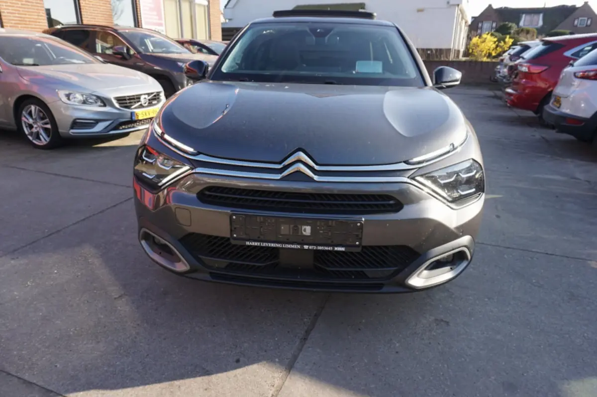 1.2 PureTech 130pk Automaat Shine Plus Panoramadak