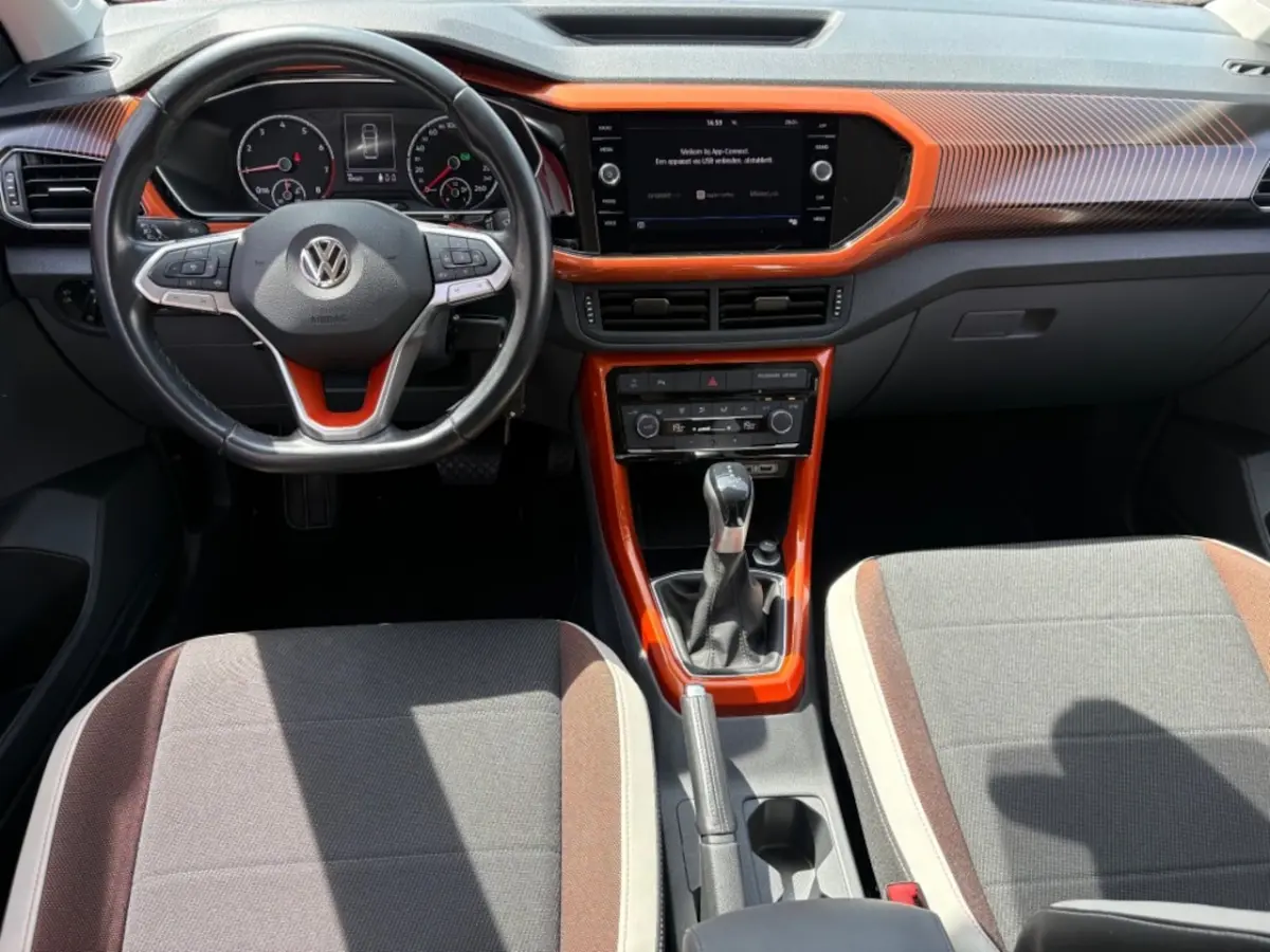 1.0 TSI AUT. 115PK ORANGE-EDITION LED CARPLAY CAMERA NAVI AIRCO LMV PDC