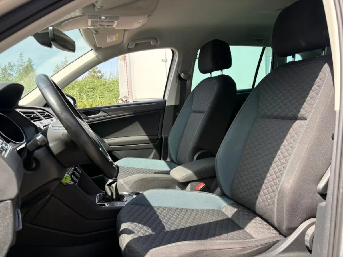 1.5 TSI IQ-DRIVE NAVI TREKHAAK CAMERA CARPLAY AIRCO LMV PDC
