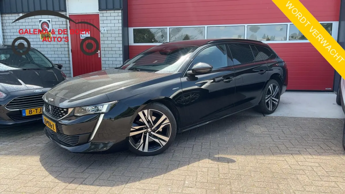 2.0 BlueHDI Blue Lease GT Line AUTOMAAT / FULL LED / CAMERA / STOELVERW / KEYLESS / FOCAL